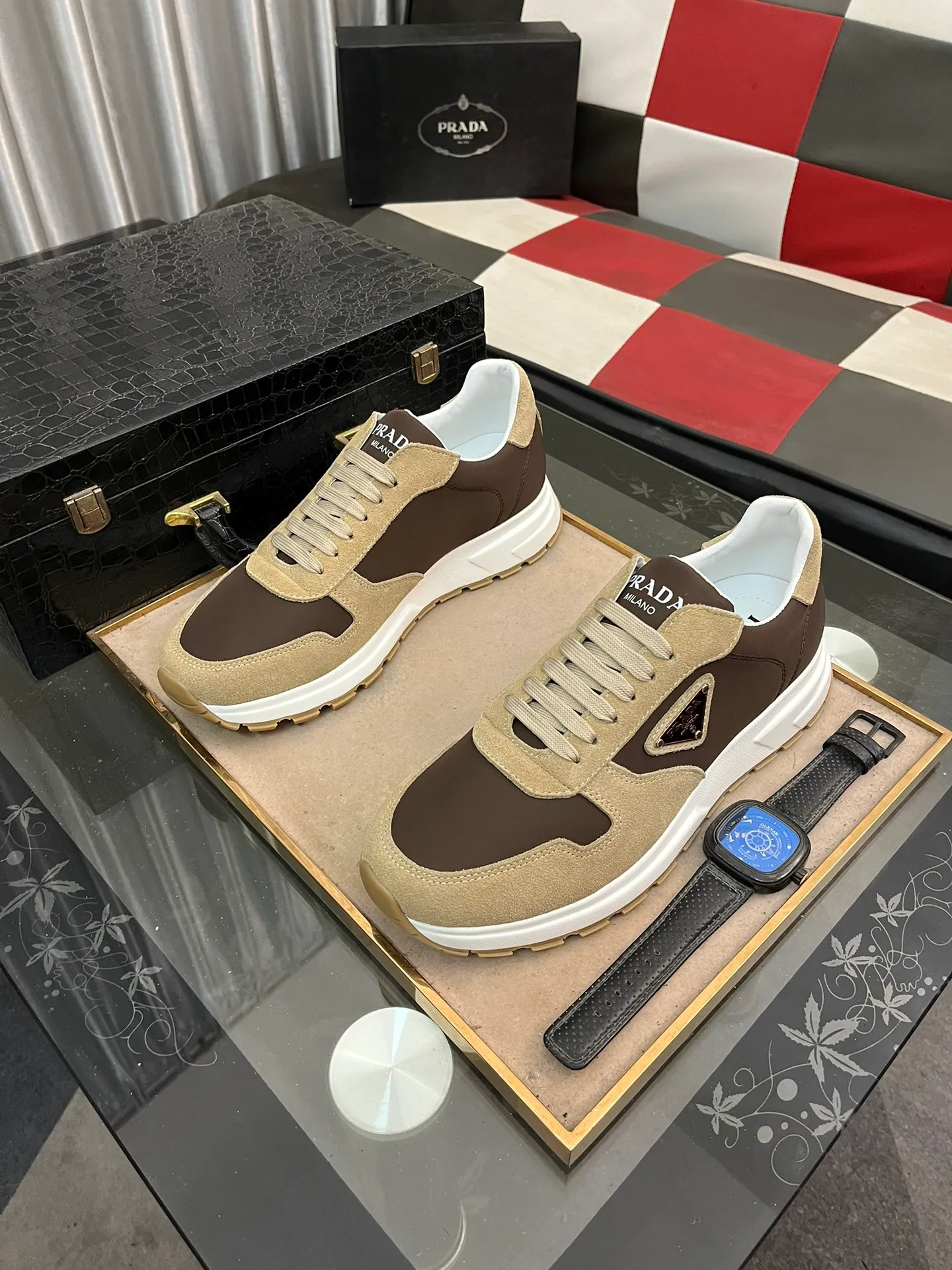 Men's shoes 💰540⌚️⌚️【PRADA】Prada - High-end quality casual sports shoes - Upper: calfskin shoe body with branded metal fasteners, - Inner lining: breathable leather lining - Outsole: ultra-light TPU foam·rubber; molded outsole -Super high quality control·Fine workmanship: highlighted (high-end·luxury·grade) -Size: 38-444️⃣Colors available